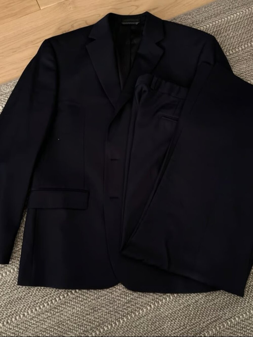 LAUREN Ralph Lauren Men's Navy Suit